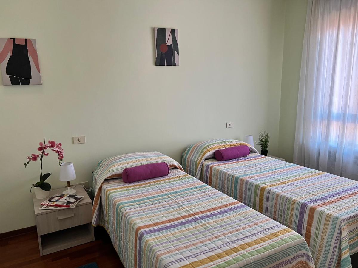Bnbook Pero Figino Rho Fiera, 2 camere da letto e 2 bagni Esterno foto